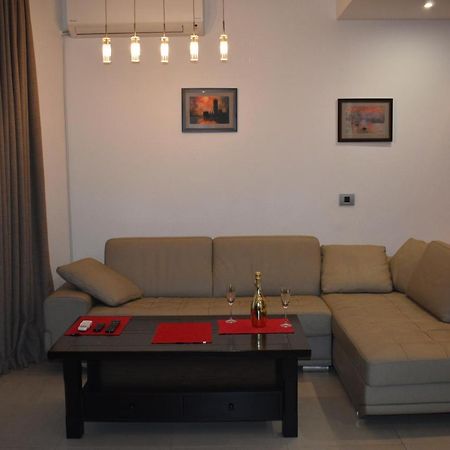 Revenu Apartments 布德瓦 外观 照片